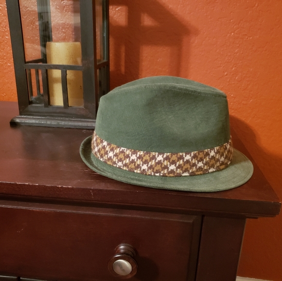 Hat - Picture 2 of 2